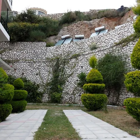 아파트호텔 Katerina Lefkada