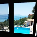 Katerina Lefkada Lägenhetshotell 4*